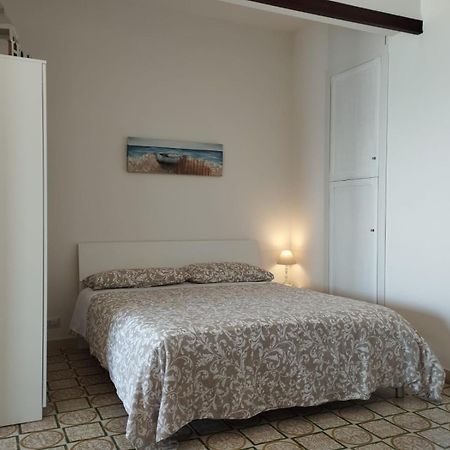 ネットゥーノLa Terrazza Sul Tirrenoアパートメント エクステリア 写真
