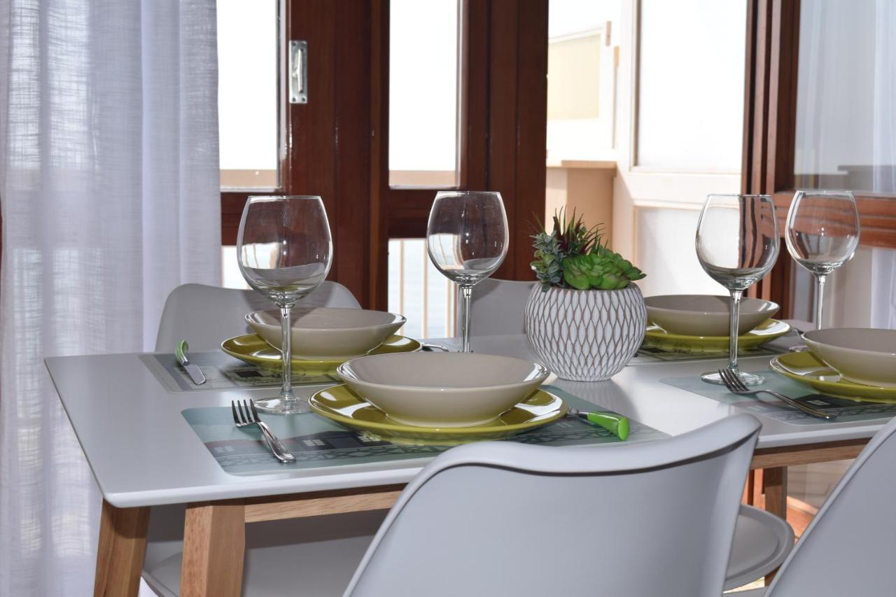 ネットゥーノLa Terrazza Sul Tirrenoアパートメント エクステリア 写真