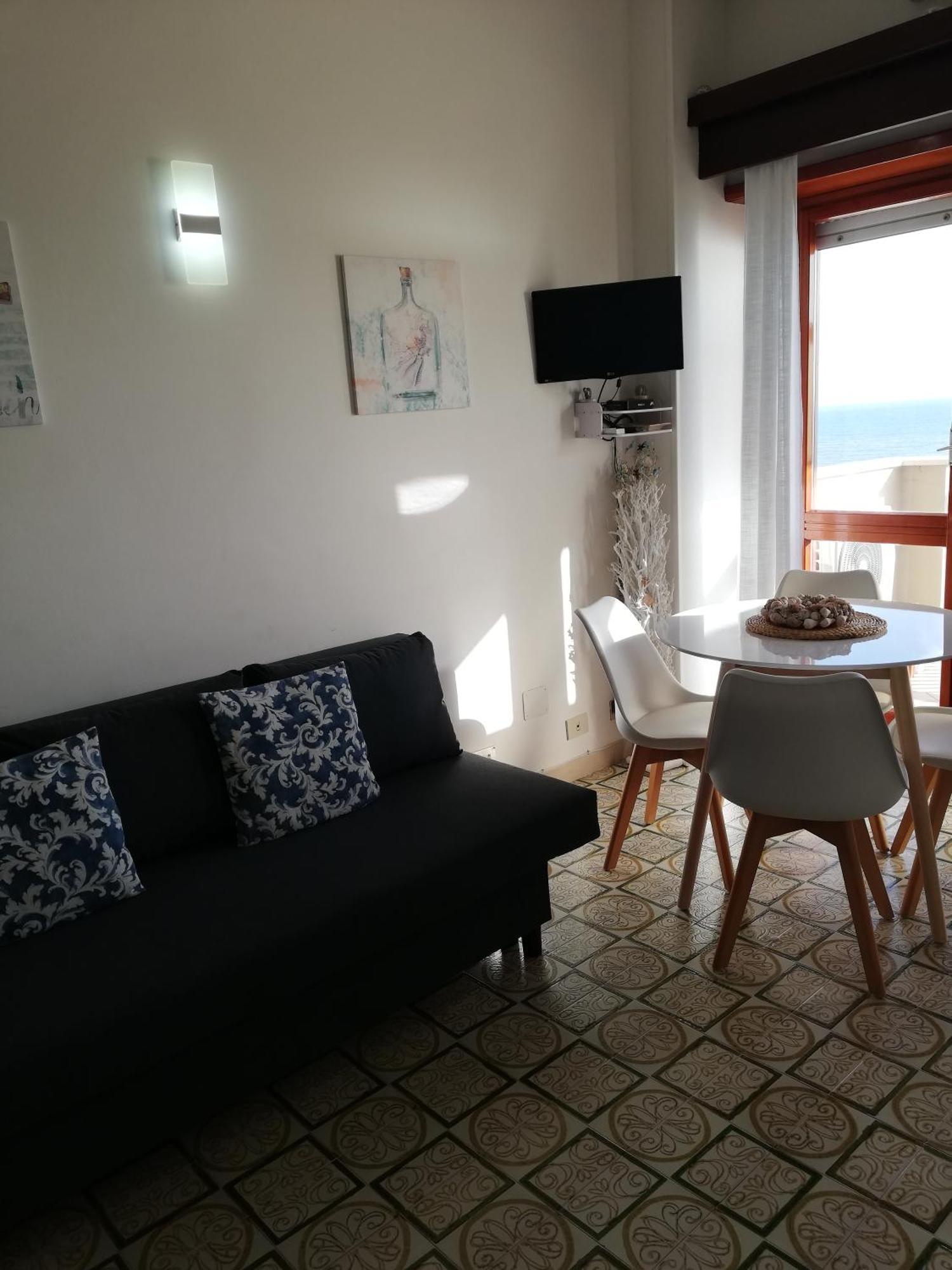 ネットゥーノLa Terrazza Sul Tirrenoアパートメント エクステリア 写真